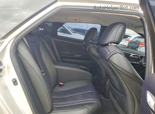 JTDBVRBDXKA007713 2019 TOYOTA MIRAI Silver Вид задніх сидінь