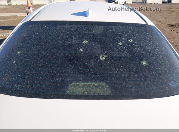 JTDEPRAE5LJ063383 2020 TOYOTA LL White Front view