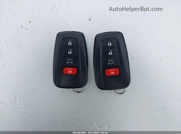 JTDKAMFP8N3199709 2022 TOYOTA LE Silver Vista del salpicadero