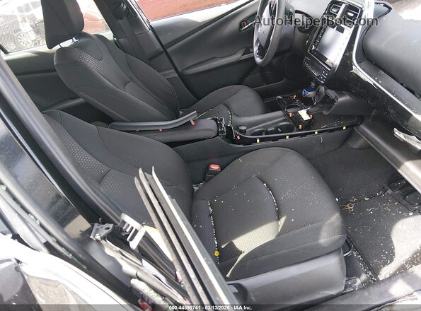 JTDKAMFU1M3147133 2021 TOYOTA LE Черный Вид салона спереди