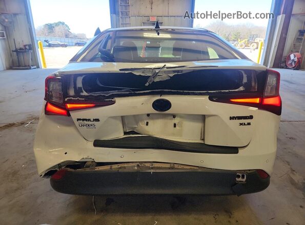 JTDKAMFU4N3167281 2022 TOYOTA PRIUS White Rear view