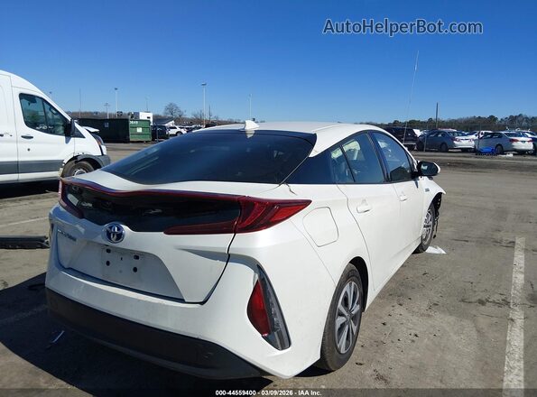 JTDKARFP7J3076944 2018 TOYOTA PRIUS PRIME White 
