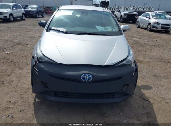 JTDKBRFU6J3062536 2018 TOYOTA PRIUS Серебряный Вид спереди