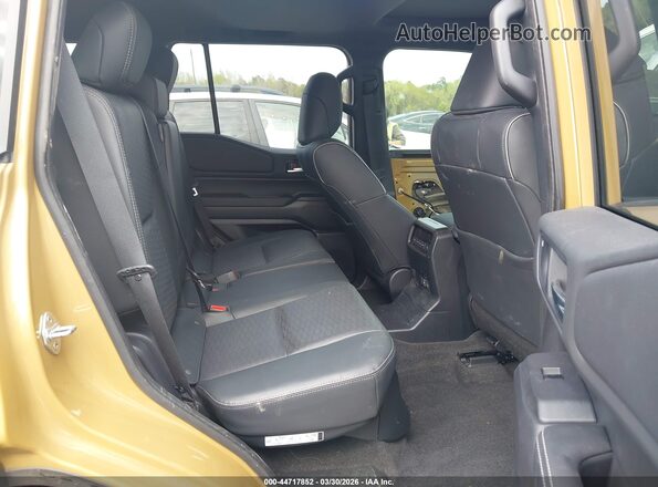 JTEABFAJ6RK008237 2024 TOYOTA LAND CRUISER Yellow Vista de la etiqueta del VIN