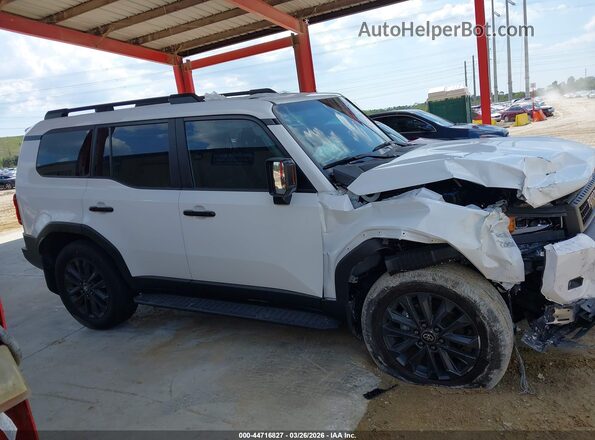JTEABFAJ7R5008147 2024 TOYOTA LAND CRUISER White Вид задньої частини салону