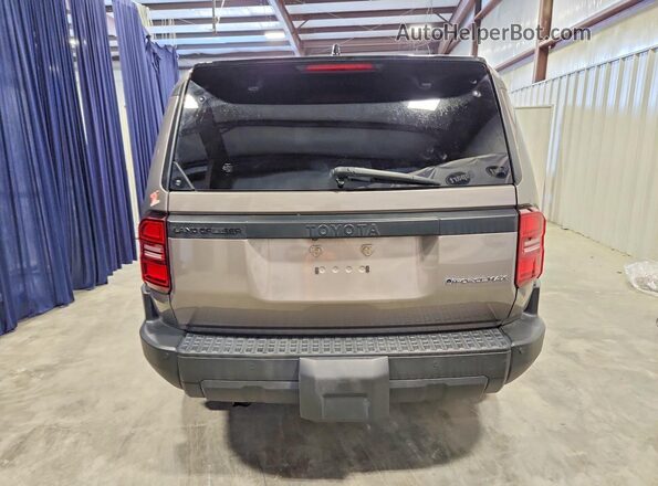 JTEABFAJ8RK010331 2024 TOYOTA LAND Tan Widok z tyłu