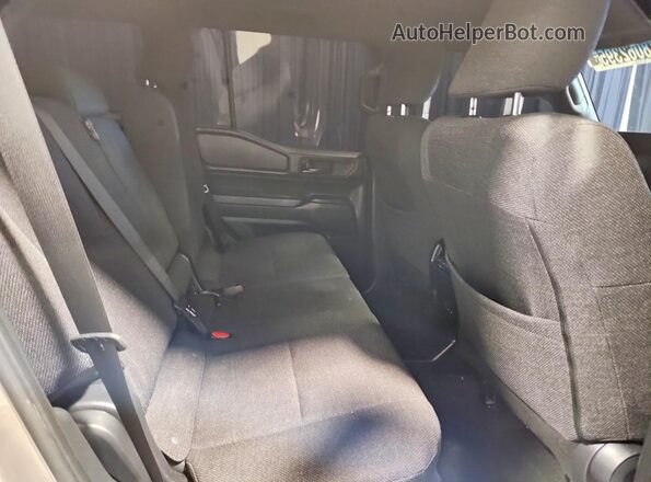 JTEABFAJ8RK010331 2024 TOYOTA LAND Tan Widok wnętrza z tyłu