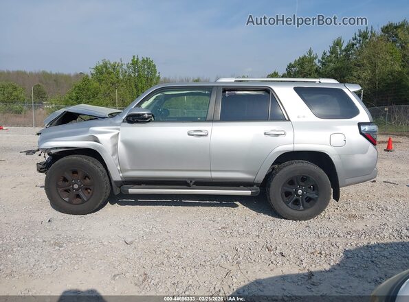 JTEBU5JR7G5366182 2016 TOYOTA 4RUNNER Silver Панорамний вид салону 360°
