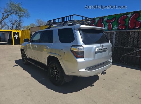 JTEEU5JR1M5232633 2021 TOYOTA 4RUNNER Silver Trasero derecho