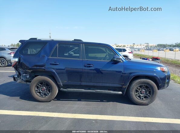 JTEEU5JR2M5246248 2021 TOYOTA 4RUNNER Blue უკანა სალონის ხედი