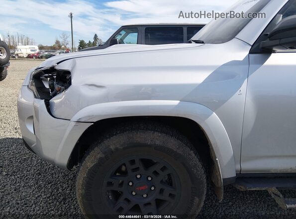JTEHU5JR4M5951663 2021 TOYOTA 4RUNNER Silver 