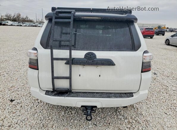 JTEHU5JR9M5937516 2021 TOYOTA 4RUNNER White უკანა ხედი