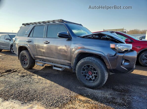 JTELU5JR8N6076853 2022 TOYOTA 4RUNNER Gray Передня права чверть