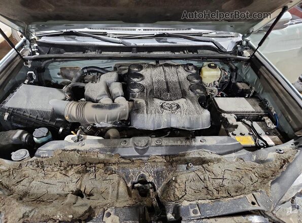 JTELU5JRXM5913896 2021 TOYOTA 4RUNNER Green ძრავის განყოფილების ხედი