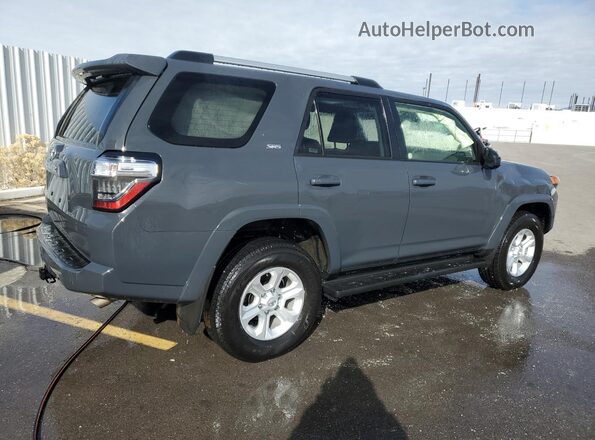 JTEMU5JR5R6248346 2024 TOYOTA 4RUNNER Gray 