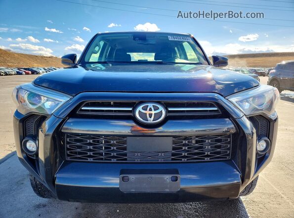 JTEMU5JR6M5900177 2021 TOYOTA 4RUNNER Black Widok z przodu