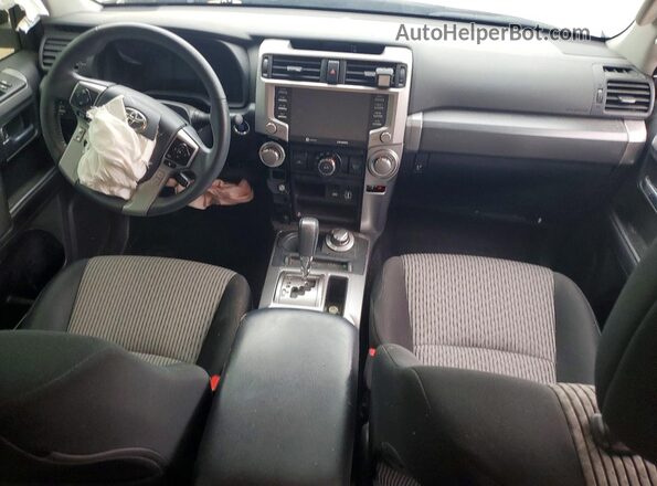 JTEMU5JR7N6066920 2022 TOYOTA 4RUNNER White Вид панелі приладів