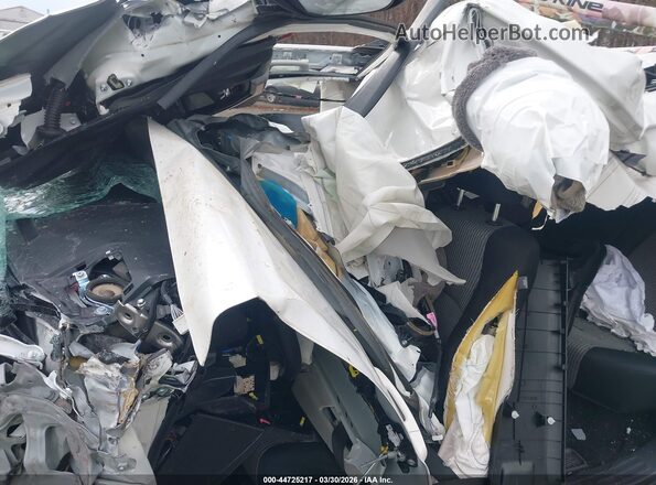 JTEMU5JR8P6106912 2023 TOYOTA 4RUNNER Белый Вид панели приборов