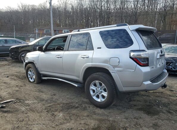JTENU5JR3R6231923 2024 TOYOTA 4RUNNER Silver Tył lewy