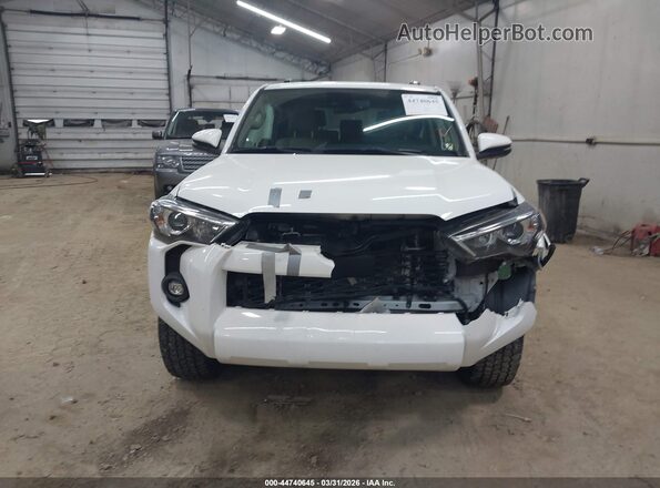 JTENU5JRXM5947300 2021 TOYOTA 4RUNNER White Սարքավորումների վահանակի տեսք