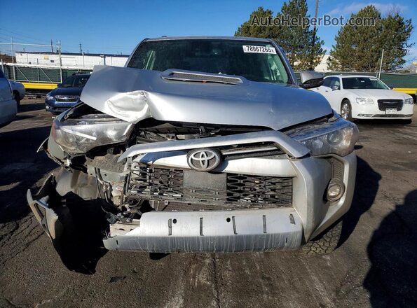 JTERU5JR0M5841309 2021 TOYOTA 4RUNNER Silver Вид спереду