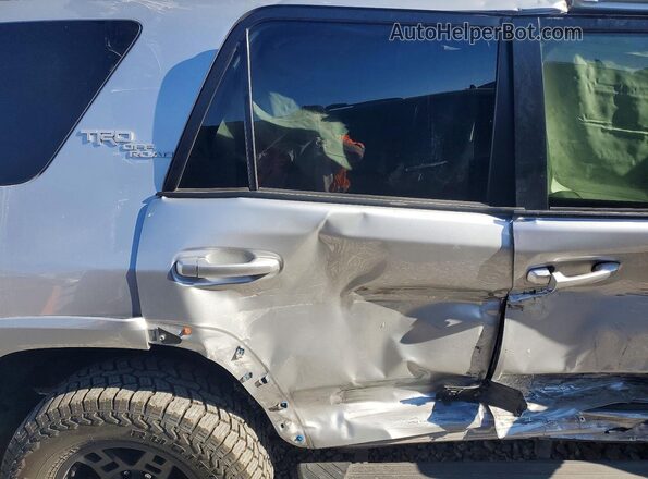 JTERU5JR2M5883139 2021 TOYOTA 4RUNNER Silver Vista de los asientos traseros