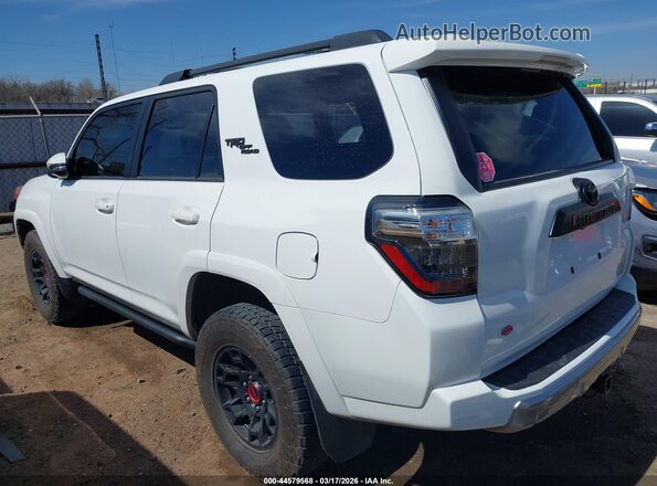 JTERU5JR2R6306175 2024 TOYOTA 4RUNNER White Rear left