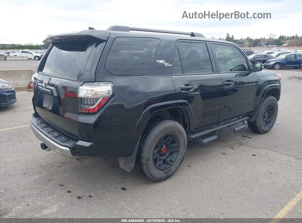 JTERU5JR5P6207010 2023 TOYOTA 4RUNNER Black Հետևի աջ