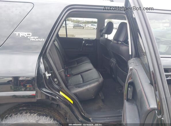 JTERU5JR5P6207010 2023 TOYOTA 4RUNNER Black VIN կոդի պիտակի տեսք