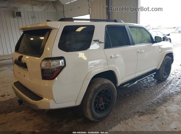 JTERU5JR5R6253519 2024 TOYOTA 4RUNNER White Հետևի աջ