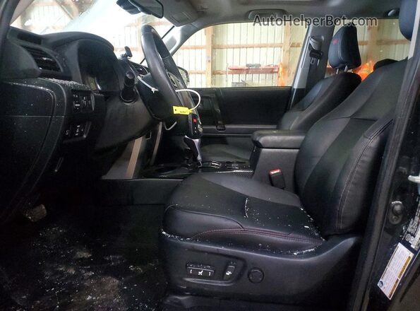 JTERU5JR7N5996568 2022 TOYOTA 4RUNNER Black Սալոնի դիմացի տեսք