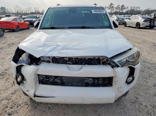 JTEZU5JR4L5218595 2020 TOYOTA 4RUNNER Белый Вид спереди
