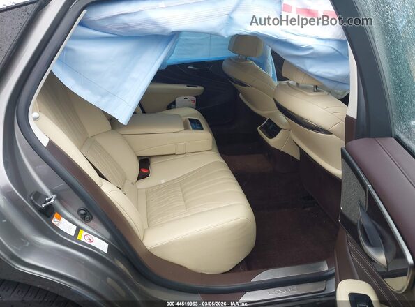 JTHB51FF4J5004079 2018 LEXUS LS 500 Gray VIN կոդի պիտակի տեսք