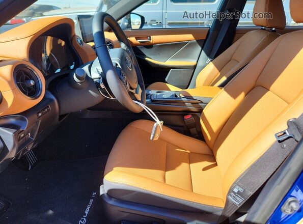 JTHBA1D24S5136062 2025 LEXUS IS Blue Вид салону спереду