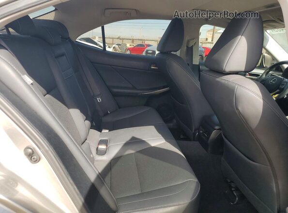 JTHBA1D27K5090095 2019 LEXUS IS Silver 
