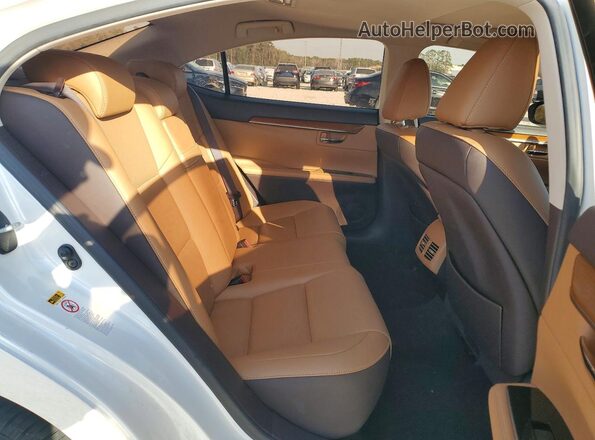 JTHBK1GG2G2242118 2016 LEXUS ES White Vista de los asientos traseros