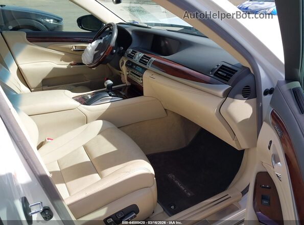JTHBL5EF4G5139702 2016 LEXUS LS 460 White Front interior view