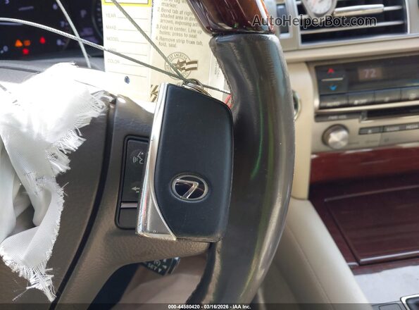 JTHBL5EF4G5139702 2016 LEXUS LS 460 White Dashboard view