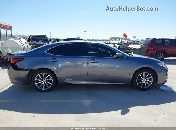 JTHBW1GG2G2115535 2016 LEXUS ES 300H Серый Вид задней части салона