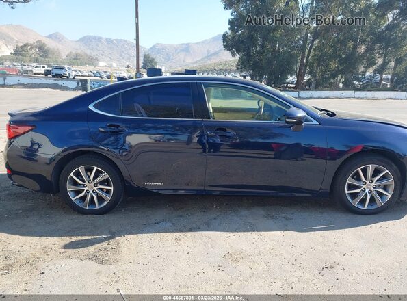 JTHBW1GG4H2163460 2017 LEXUS ES 300H Синий Вид задней части салона