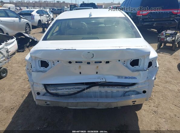 JTHBW1GG8H2147455 2017 LEXUS ES 300H Белый 
