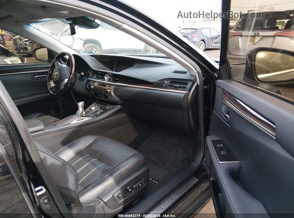 JTHBW1GG9G2115645 2016 LEXUS ES 300H Черный Вид салона спереди