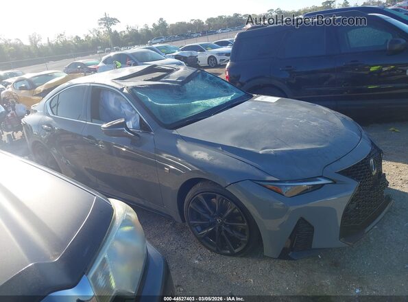 JTHBZ1B27S5086916 2025 LEXUS IS 350 Gray Widok wnętrza z tyłu