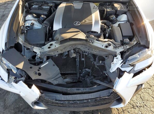 JTHBZ1BLXJA016700 2018 LEXUS GS White Вид задньої частини салону