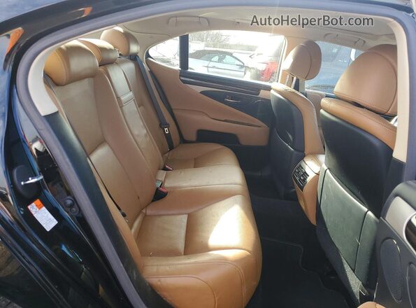 JTHCL5EF8G5027148 2016 LEXUS LS Black Vista de los asientos traseros