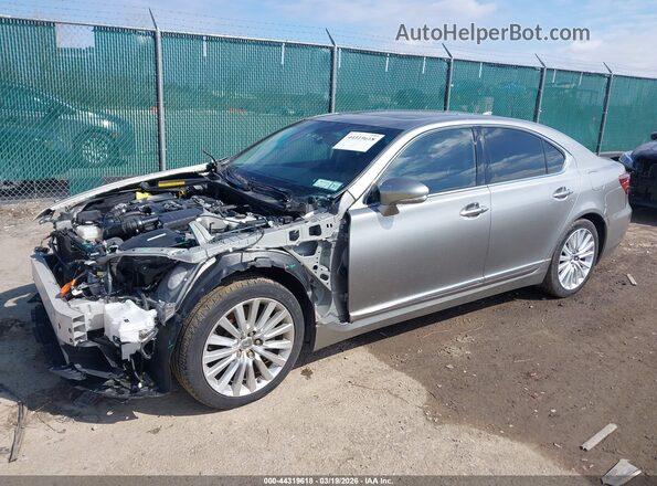 JTHCL5EFXH5028383 2017 LEXUS LS 460 Silver Przód lewy