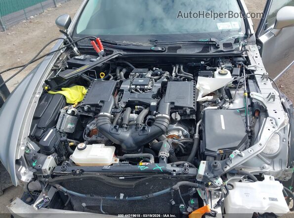 JTHCL5EFXH5028383 2017 LEXUS LS 460 Silver Widok z przodu