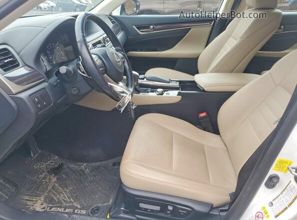 JTHCZ1BLXJA008150 2018 LEXUS GS White Widok wnętrza z przodu
