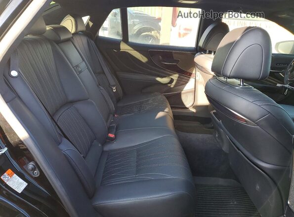JTHD51GF3L5007629 2020 LEXUS LS Black Widok tylnych siedzeń