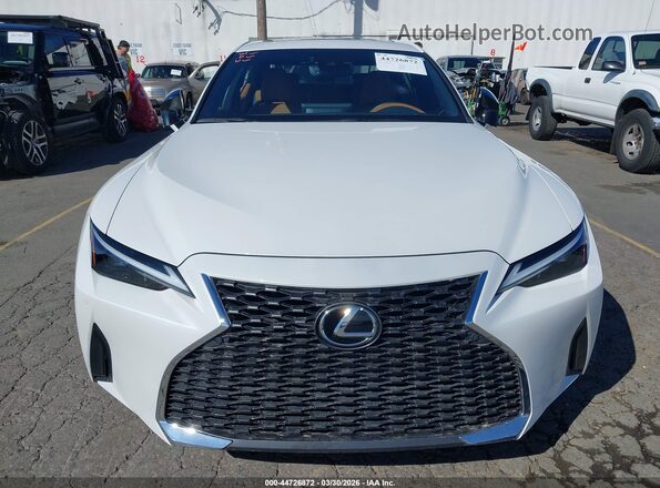 JTHD81F20P5052619 2023 LEXUS IS 300 White Դիմացի տեսք